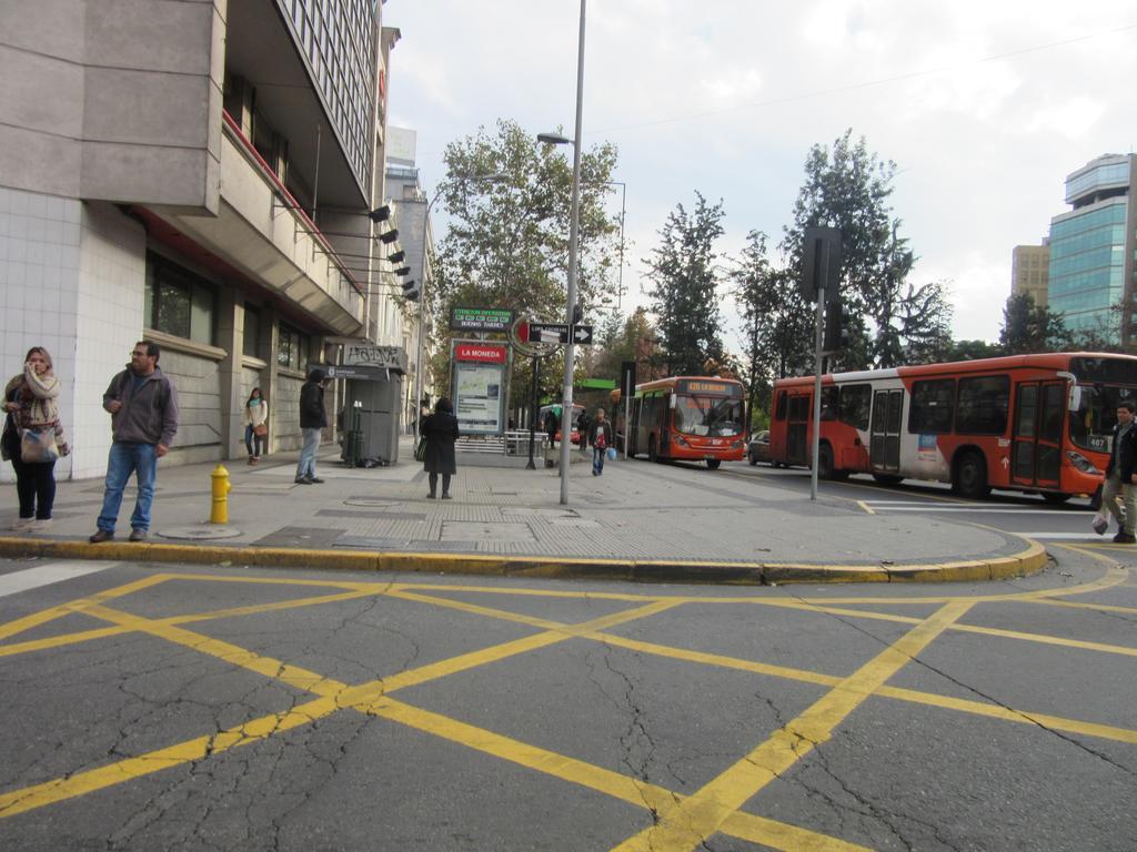 Departamento Paseo Bulnes Metro La Moneda Leilighet Santiago Eksteriør bilde